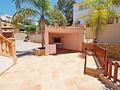 Wunderschöne Villa mit 3 Schlafzimmern, 3 Bädern, Privatpool, Meerblick und direktem Strandzugang