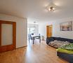 Einziehen & wohlfühlen: Bezugsfreie 3-Zimmer-Wohnung mit Balkon und Tiefgarage in Kuppenheim - Wohn-Esszimmer