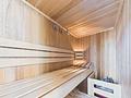 RESERVIERT:
Lichtdurchflutete 3-Zimmer-Wohnung mit Studio
- fairer Preis
- großes Potential - Finnische Sauna 