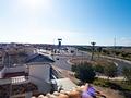 Villa mit 4 Schlafzimmern, 3 Bädern, Dachterrasse, Privatpool und schönem Ausblick