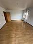 Wohnung hoch oben: Ihr neues Wolkenguckmalheim! Himmlischer Ausblick - Sie haben es sich verdient! - 3 Wohnzimmer mit Balkonzugang