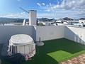 Villa mit 3 Schlafzimmern, 3 Bädern, Dachterrasse, Kfz-Stellplatz und Gemeinschaftspool
