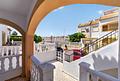 Erdgeschosswohnung mit Terrasse, Innenhof und Gemeinschaftspool
