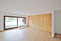 Sanierte 3-Zimmer-Dachgeschosswohnung mit traumhafter Dachterrasse und Balkon zu vermieten! - Wohnzimmer