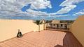Wunderschöne Obergeschosswohnung mit 2 Schlafzimmern, 2 Bädern und eigener Dachterrasse mit fantastischem Blick über den Golfplatz