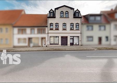 PROVISIONSFREI: Denkmalgeschütztes Haus in Eisleben – Wohnen & Arbeiten unter einem Dach - Außenansicht