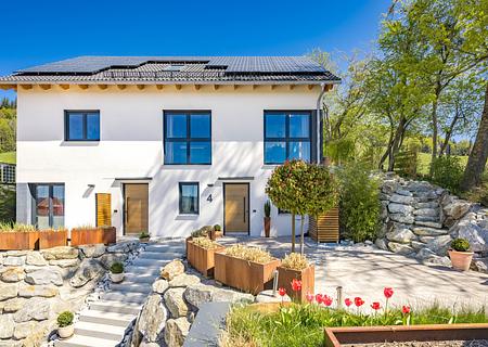 Stilvolles Familiendomizil mit Einliegerwohnung und spektakulärem Alpenblick - Einfamilienhaus mit Einliegerwohnung