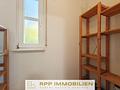 Großzügiges Zuhause für die ganze Familie - top gepflegt und voller Möglichkeiten - Speisekammer