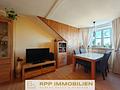 Attraktive 2,5-Zimmer-Wohnung mit Lift & zwei Erkern in grüner Wohnanlage - Essbereich mit Erker