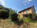 Exklusive Wohnlage in Pullach - Grundstück mit Altbestand / Abbruch im Erbbaurecht zu vergeben - Hausansicht & Garten