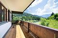 Einzigartiger Bergblick - sanierte 3-Zimmer Wohnung in den Chiemgauer Alpen - Ihr Außenessplatz