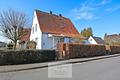 RESERVIERT > Größtenteils modernisiertes Einfamilienhaus in ruhiger Lage von Langen - Ansicht-Seite
