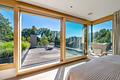Architekten-Villa mit hochklassiger Ästhetik, Spa-Bereich und Pool in einzigartiger Lage - Mastersuite mit Dachterrasse