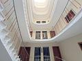 Großzügige Dreizimmer-Wohnung in ruhiger Lage Maxvorstadt - Treppenhaus