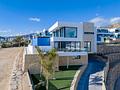 Ultimative Luxusvilla: 733 m2 Wohnfläche, 3 Schlafzimmer, Meerblick, Innenpool, Spa, und vieles mehr - K800 3.