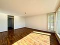 Charmantes 1-Zimmer-Zuhause mit Westbalkon - Wohnbereich