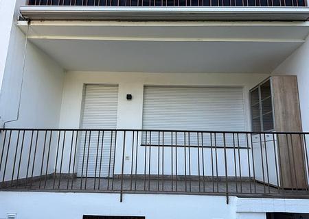 PFALZEL: Klein aber fein - Appartement ca. 43 m² mit Loggia & Gartennutzung in ruhiger Wohnlage! - Blick auf Loggia