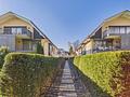 Traumwohnung in idyllischer, bester Lage:
Ihre exklusive Dachgeschoss-Wohlfühloase am Waldrand - Weg in die Gartenanlage