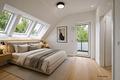 Open-House:Samstag, 22.8. | 10-12 Uhr | Exklusives Penthouse mit 4 Zimmern und großer Sonnenterrasse - Master-Bedroom (KI-Staging)