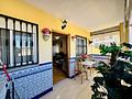 Erdgeschoss-Wohnung mit 2 Schlafzimmern, 1 Bad, Privatpool und großer Terrasse nur 600 m vom Strand