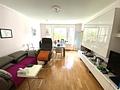Möblierte 3-Zimmer-Wohnung mit Südwest-Loggia in top Lage Schwabing-West - Wohnzimmer