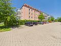 Dachau-Süd:
Sonnige 4-Zimmer-Erdgeschosswohnung mit großem Garten und zwei TG-Stellplätzen - Außenansicht