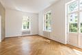 Historische Villa mit hinreißendem Flair und großem Raumangebot in ruhiger Lage - Esszimmer mit Terrassenzugang