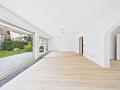 Attraktive Doppelhaushälfte mit großem Balkon, Garten und Terrasse in ruhiger Lage von Germering - Wohnzimmer