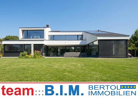 Architecture. Light. Privacy. High-end-Villa. Indoor-Pool, Spa und Club Floor - High-end