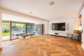 Top-Villenlage Herzogpark: Stylisches Design-Domizil mit Sauna, Whirlpool und Highend-Haustechnik - Glasfronten zum Garten