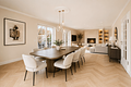Elegante Villa im Landhausstil mit separatem Einlieger- oder Bürobereich - Wohnzimmer (visualisiert)
