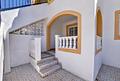 Erdgeschosswohnung mit Terrasse, Innenhof und Gemeinschaftspool