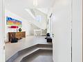 Traumhaftes Einfamilienhaus mit idyllischem Architektengarten - Galerie im Eingangsbereich