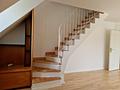 Charmante 2-Zimmer-Maisonette-Wohnung im schönem Nymphenburg in der Nähe des Schlossparks ! - Treppe nach oben