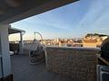Renovierte Maisonette-Wohnung mit 50 m² Terrasse und Meer- und Burgblick im Zentrum von Dénia