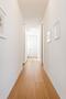 Urban Living in Schwabing: Stylische 3-Zimmer-Wohnung mit Design-Ausstattung - Großzügiges Entrée mit Schreinereinbauten 