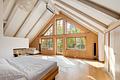 Exklusive Landhaus-Villa in malerischer Landschaft zwischen See und Golfplatz - Einzigartiges Wohngefühl
