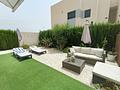 Moderne Erdgeschoss-Wohnung mit 3 Schlafzimmern, 2 Bädern, privatem Garten und Gemeinschaftspool