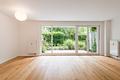 Modernisierte, bezugsbereite 3-Zimmer-Wohnung mit Terrasse in gesuchter Lage nahe Apple und Google - Modernisierte 3-Zimmer-Wohnung