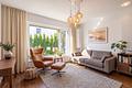 Modernes Einfamilienhaus mit Wärmepumpe, vier Schlafzimmern und sonnigem Garten - Gemütliche Loungeecke (virtuell möbliert)