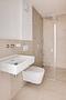 Erstbezug: Elegante 3-Zimmer-Wohnung mit Westterrasse und hochwertiger Ausstattung - Duschbad Wohnung 12