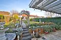 Familientraum in ruhiger Lage: Doppelhaushälfte mit Sonnengarten & Garage - renovierungsbedürftig - Gartenzugang