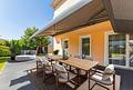 HEGERICH: Wohnen wie im Urlaub – Luxuriöse Villa mit Gartenparadies - Terrasse