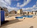 Villa mit 4 Schlafzimmern, 2 Bädern und Gemeinschaftspool