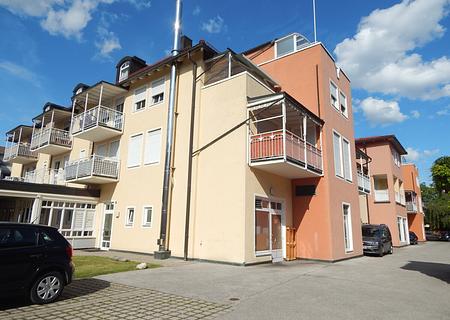 Gepflegte 1-Zi-Wohnung im Zentrum von Freilassing - Ideal für Singles, Pendler oder Kapitalanleger - Außenansicht