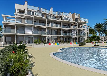 Penthouse-Wohnung mit 3 Schlafzimmern, 2 Bädern, Dachterrasse und Gemeinschaftspool nur 200 m vom Strand