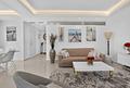 Moderne Wohnung mit eigenem Garten und direktem Zugang zum Pool