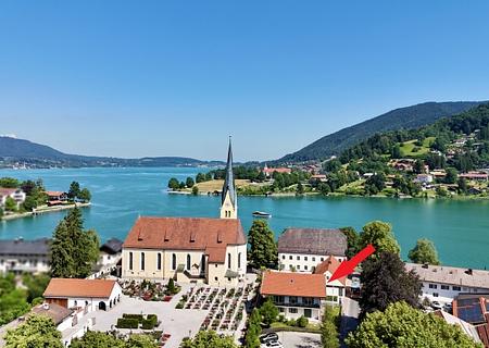Grundstück mit Altbestand, MFH in Rottacher Bestlage am Tegernsee im Erbbaurecht zu vergeben - Blick zum Haus