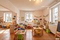 Besonderes Stadthausjuwel: Charaktervolles Zweifamilienhaus mit großzügigem Gestaltungspotenzial - Kita (virtuell möbliert)