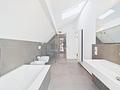 Traumwohnung in idyllischer, bester Lage:
Ihre exklusive Dachgeschoss-Wohlfühloase am Waldrand - Badezimmer